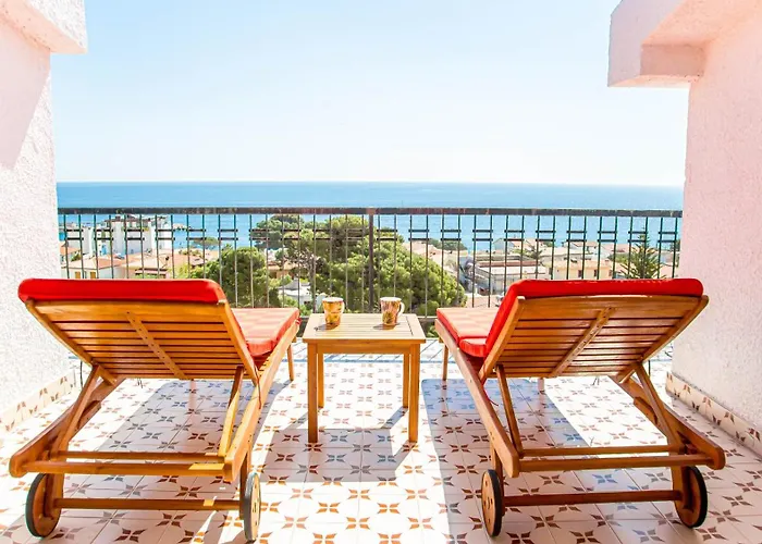 Attico Orizzonte, Air Con E Splendida Vista Un T2810 كالا غونوني